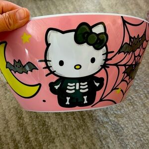 Hello kitty bowl